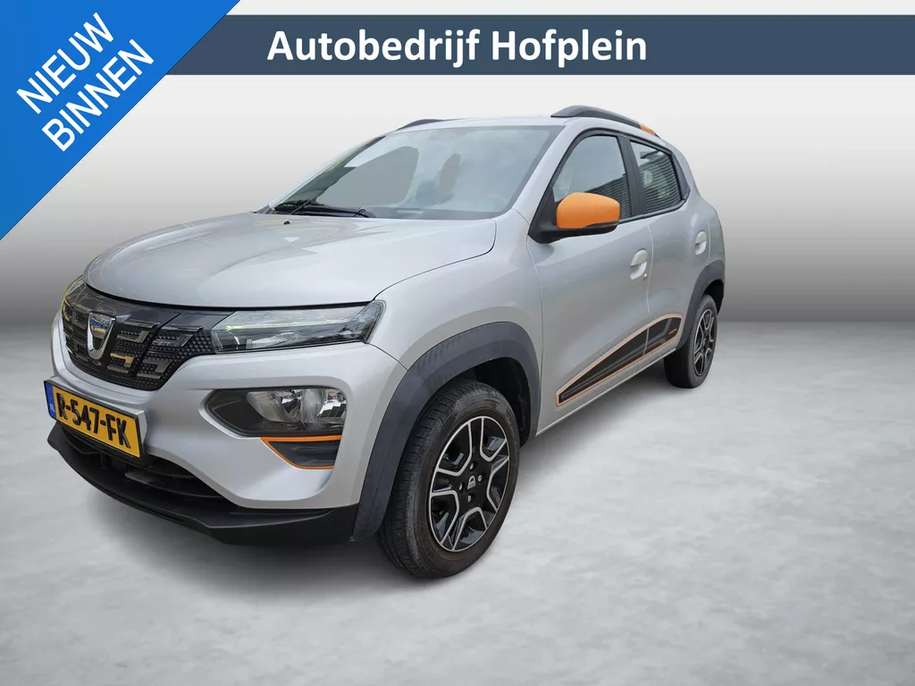 Dacia Spring Comfort Plus (Orange Pack) 27 kWh 1e Eigenaar | Elektrisch | Airco | LM-Velgen | Dakrail  | El ramen V+A | Camera | Centrale vergrendeling | 13.091 KM!!