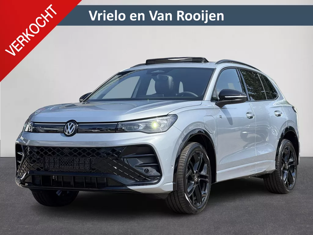Volkswagen Tiguan 1.5 eHybrid R-Line | Nieuw! | Navi | ACC | Pano | Camera | Interieur Style Pakket | Elektrische kofferklep | ( Vestiging - Nieuwegein )