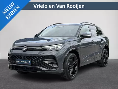 Volkswagen Tiguan 1.5 eHybrid R-Line | Nieuw! | Navi | ACC | Pano | Camera | Interieur Style Pakket | Elektrische Trekhaak | ( Vestiging - Nieuwegein )
