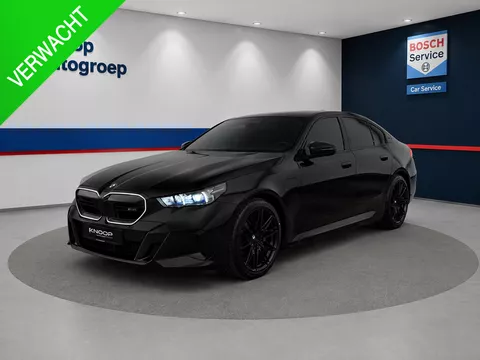 BMW 5-serie M5 | Carbon | Keramisch | Trekhaak | M-drivers Pack |