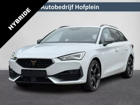 CUPRA Leon Sportstourer 1.5 eTSI Automaat Business Edition | &euro; 1.000 INRUILPREMIE | Panorama Schuifdak | Navigatie | Climate Control | LED Verlichting | 18&quot;Lmv | Camera | Keyless Go | Apple Carplay/Android Auto  ( Vestiging - Vianen )