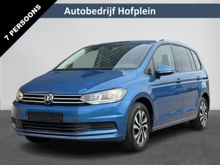 Volkswagen Touran 1.5 TSI Active 7 Persoons | &euro; 1.000 INRUILPREMIE | Climate Control | Virtual Cockpit | Cruise Control | Navigatie | Apple Carplay/Android Auto | Stoelverwarming | Dodehoek detectie | ( Vestiging - Vianen Tel: 0347-371248 )