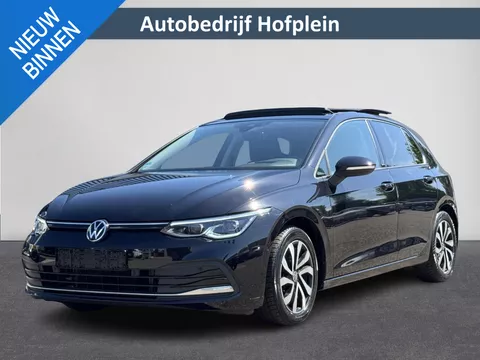 Volkswagen Golf 2.0 TDI Active | Pano | Stoel + Stuurverwarming | ACC | HUD | Navi | Camera ( Vestiging - Vianen )