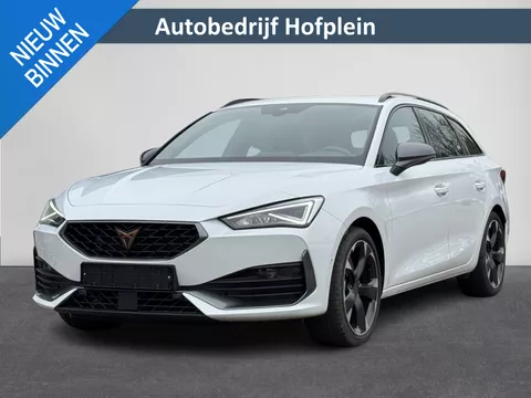 CUPRA Leon Sportstourer 1.5 eTSI Business Edition | Automaat | Camera | Pano | Carplay | ACC | Navi | LM velgen | Cruise | ( Vestiging - Nieuwegein )