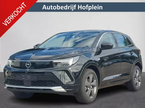 Opel Grandland 1.2 Turbo 130PK Elegance 10.000KM!!! BTW Auto | Climate Control | AGR-Sportstoelen | Stuurverwarming + Stoelverwarming+ voorruitverwarming | Navigatie By App| Apple Car play/Android Auto |  |Cruise | 17&quot;LM-Velgen | PDC | LED Verlichting | Digitaal Dashboard | All Season banden | Trekgewicht 1400 kg ( Vestiging - Vianen Tel: 0347-371248 )