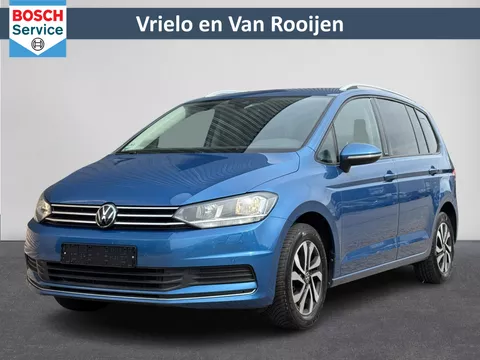 Volkswagen Touran 1.5 TSI Active 7p | ACC | Clima | Cruise | Navi | Carplay | Stoelverwarming | Dodehoek detectie | ( Vestiging - Nieuwegein )