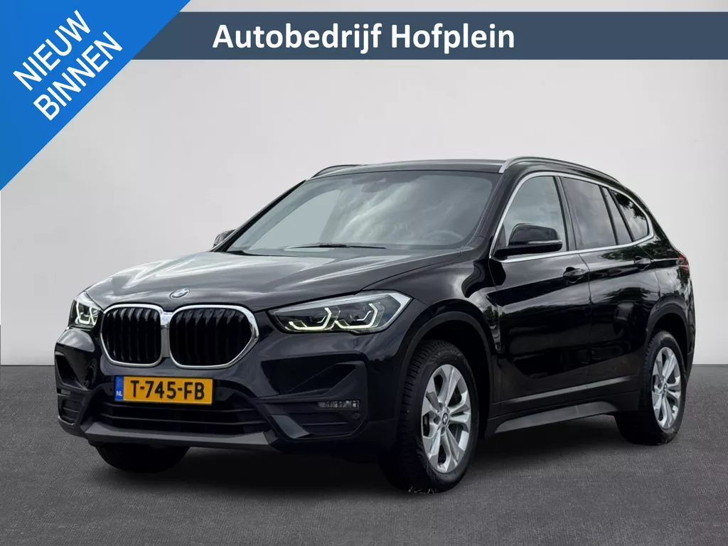 BMW X1 sDrive18i High Executive | Automaat | Cruise | Camera | Navi | Stoelverwarming | Clima ( Vesteging - Vianen )
