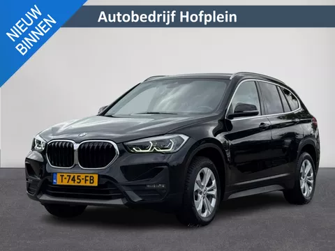 BMW X1 sDrive18i High Executive | Automaat | Cruise | Camera | Navi | Stoelverwarming | Clima ( Vesteging - Vianen )
