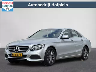 Mercedes-Benz C-klasse 180 Prestige Automaat | Garmin&reg; MAP PILOT Navigatie | LED Verlichting | Panoramaschuifdak, Elektrisch | Stoelverwarming | Parkeersensoren | Automatische Airco | 17&quot;Lmv | Halfleer | Sportstoelen  ( Vestiging - Vianen) )